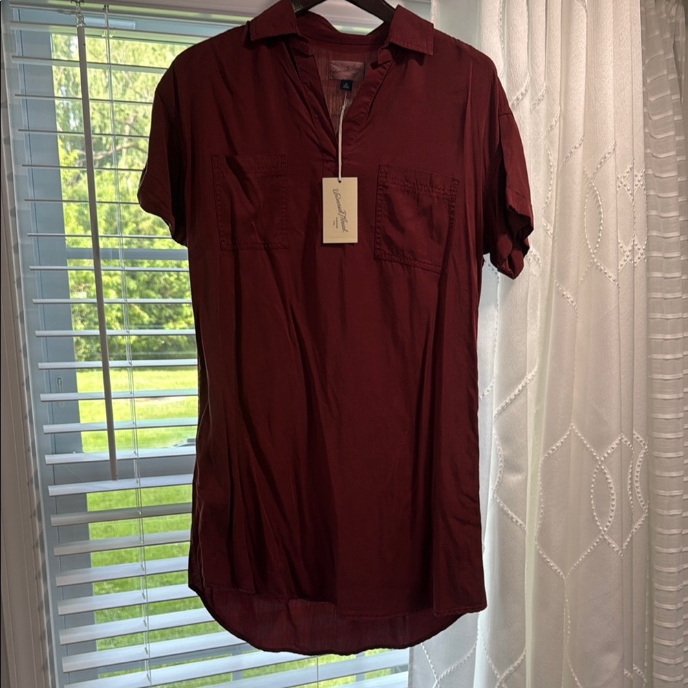 Universal Thread Men's Dark Red Casual Shirt